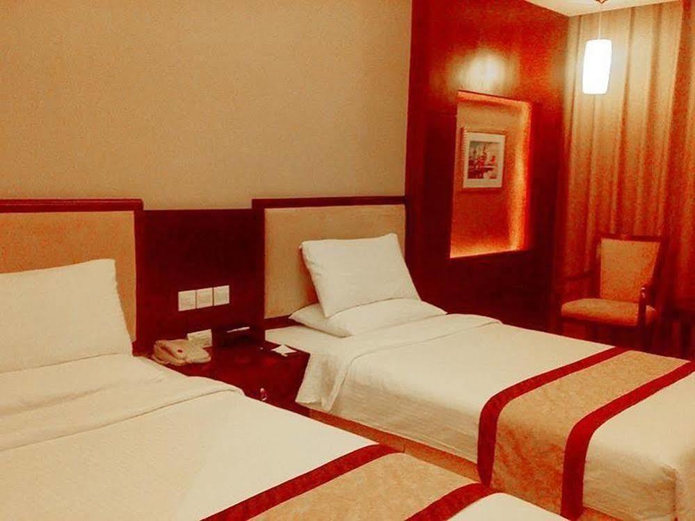 Wanyi Hotel Dongguan  Exterior foto